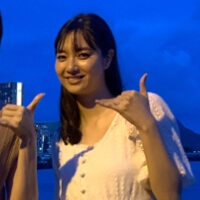 新川優愛さん