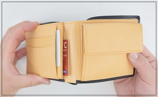 フリーポケットの位置を説明する写真 その2