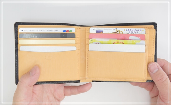 カードを収納した時の写真