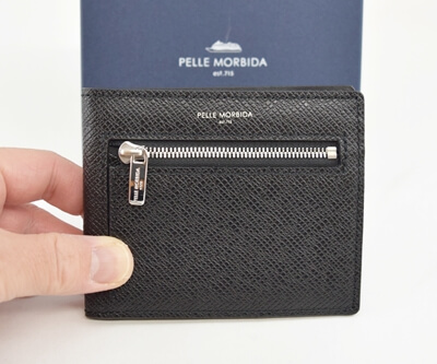 30代向けのペッレモルビダのメンズ財布（おしゃれ）